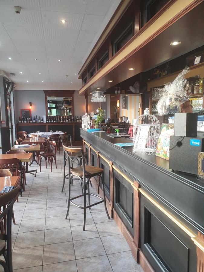 Hotel Aux Bons Amis Reims Eksteriør bilde